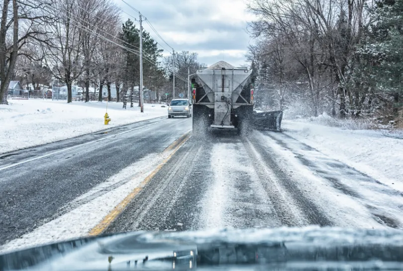 Dump truck operation during winter season